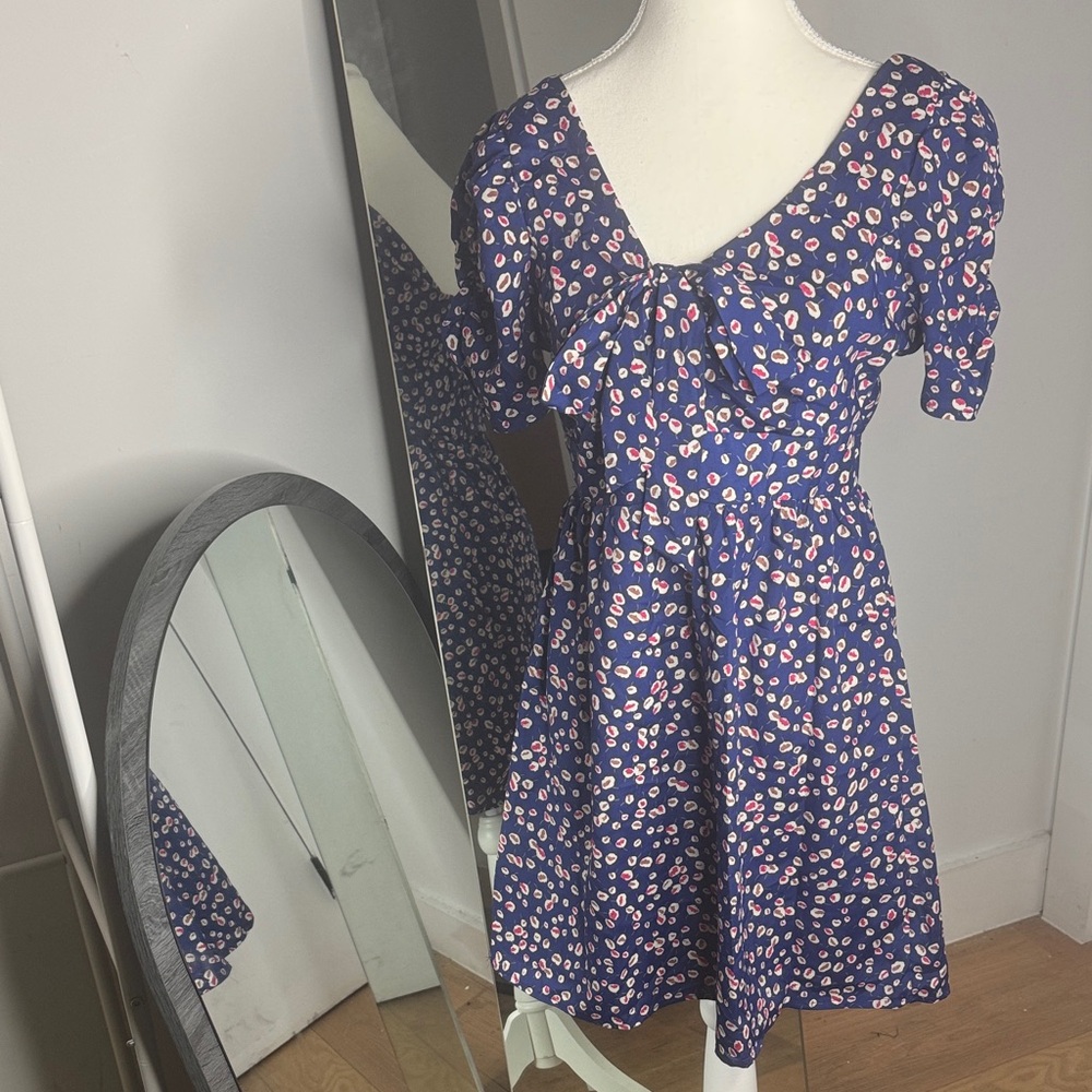 Blue Dress - XXI Abstract Pattern -  Bow Detail - Sz Med